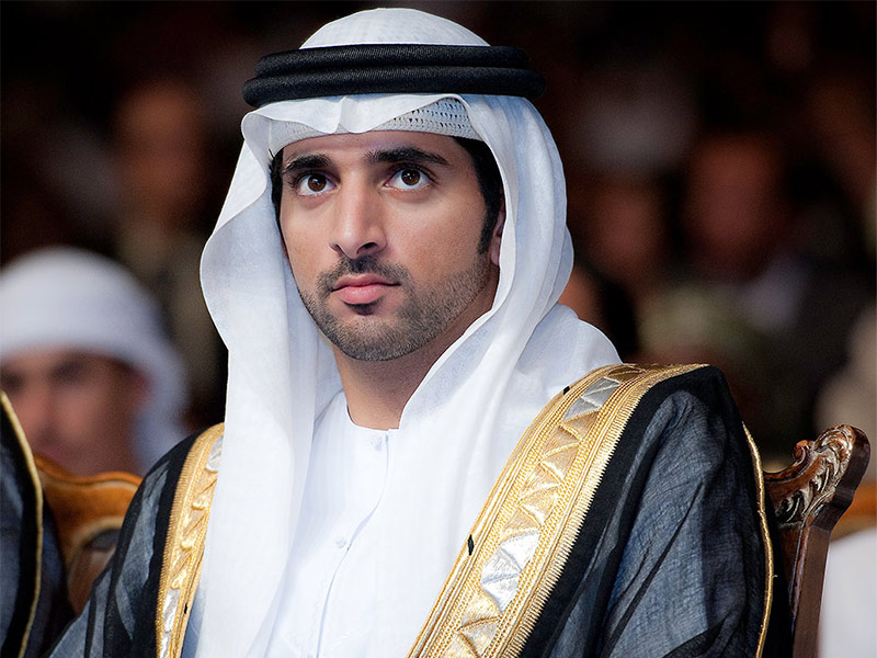 شاهد كيف احتفل الشيخ حمدان بعودة هزاع المنصوري